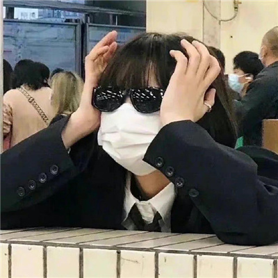 杭州伴游女生冯萧玉的资料